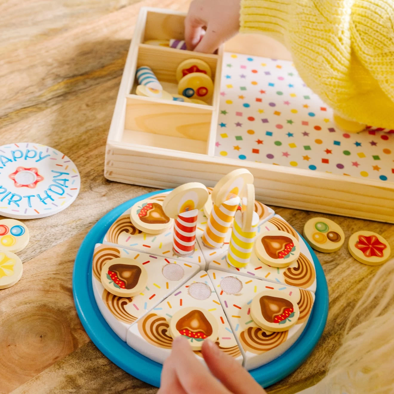 Melissa & Doug Birthday Party - Wooden Play Food - Image 5