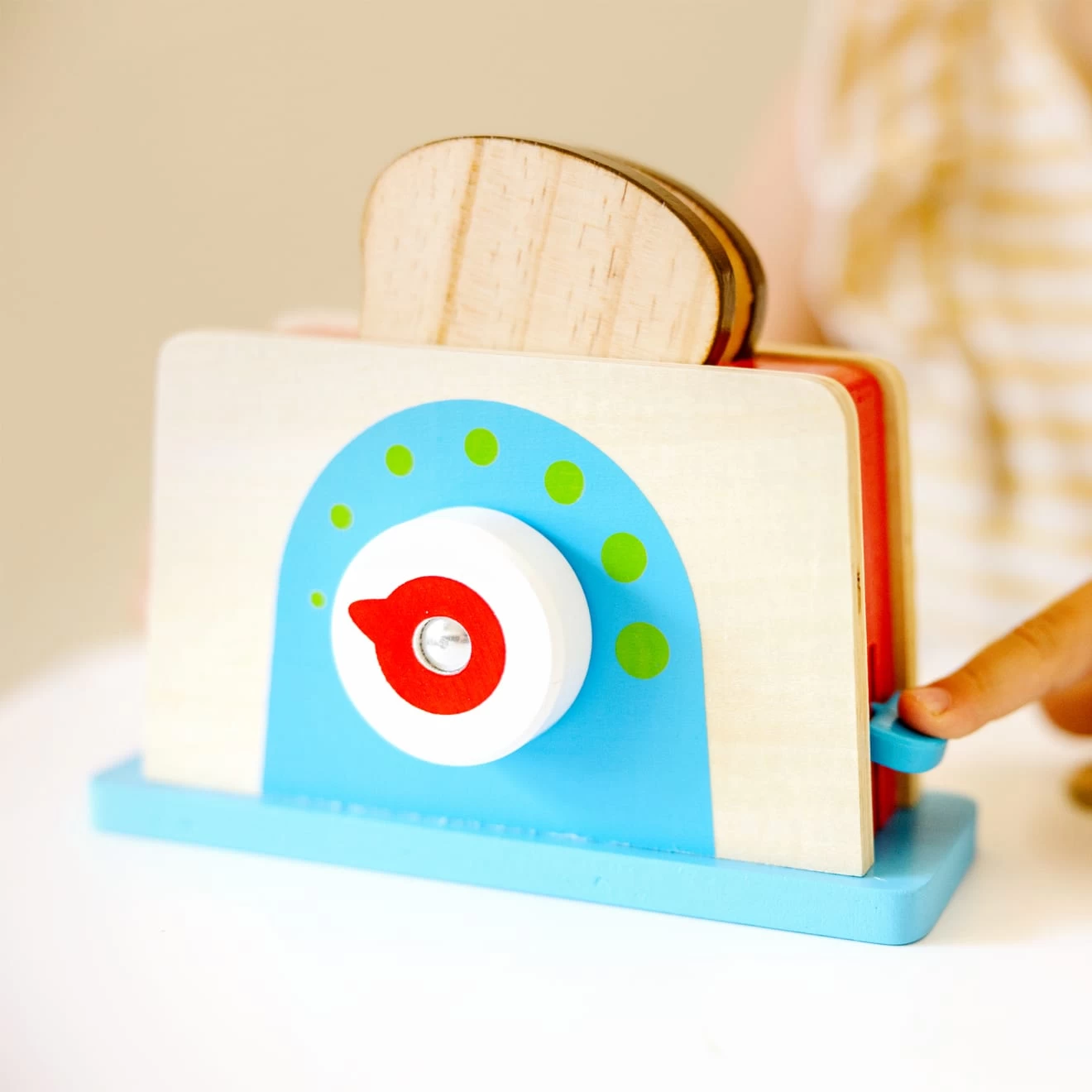 Melissa & Doug Bread & Butter Toast Set - Image 9