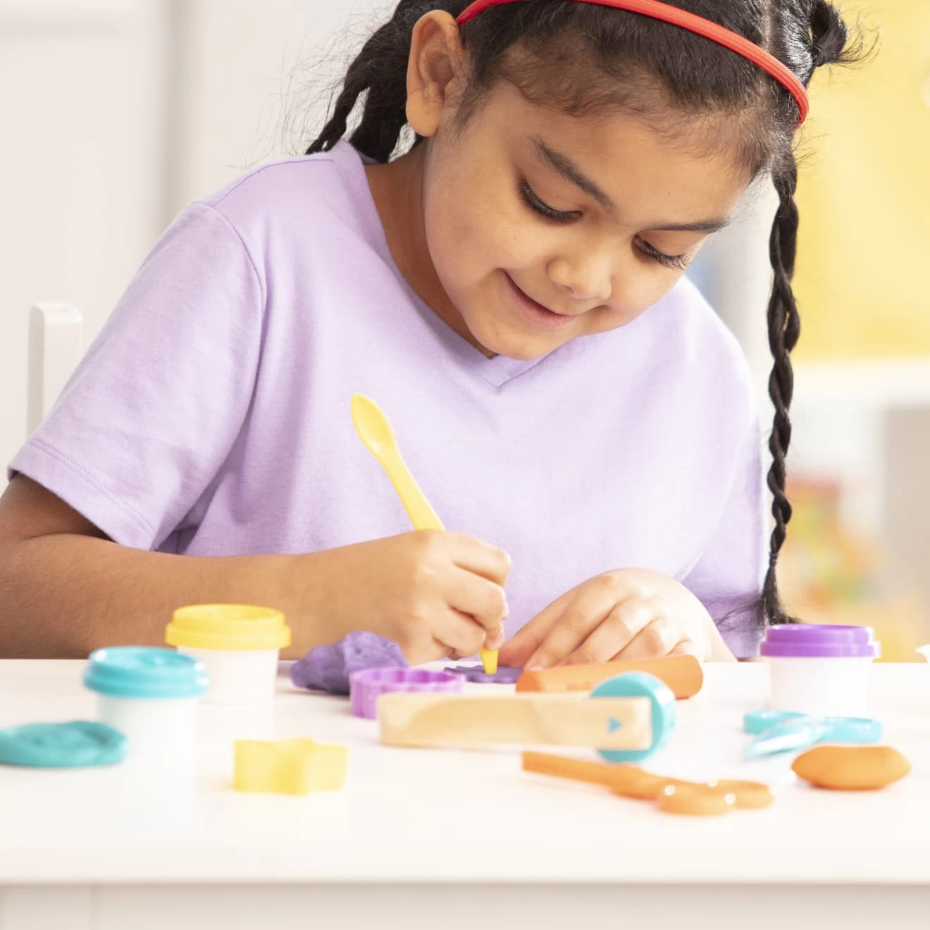 Melissa & Doug Created By Me! Cut, Sculpt & Roll Modeling Dough Kit - Image 7