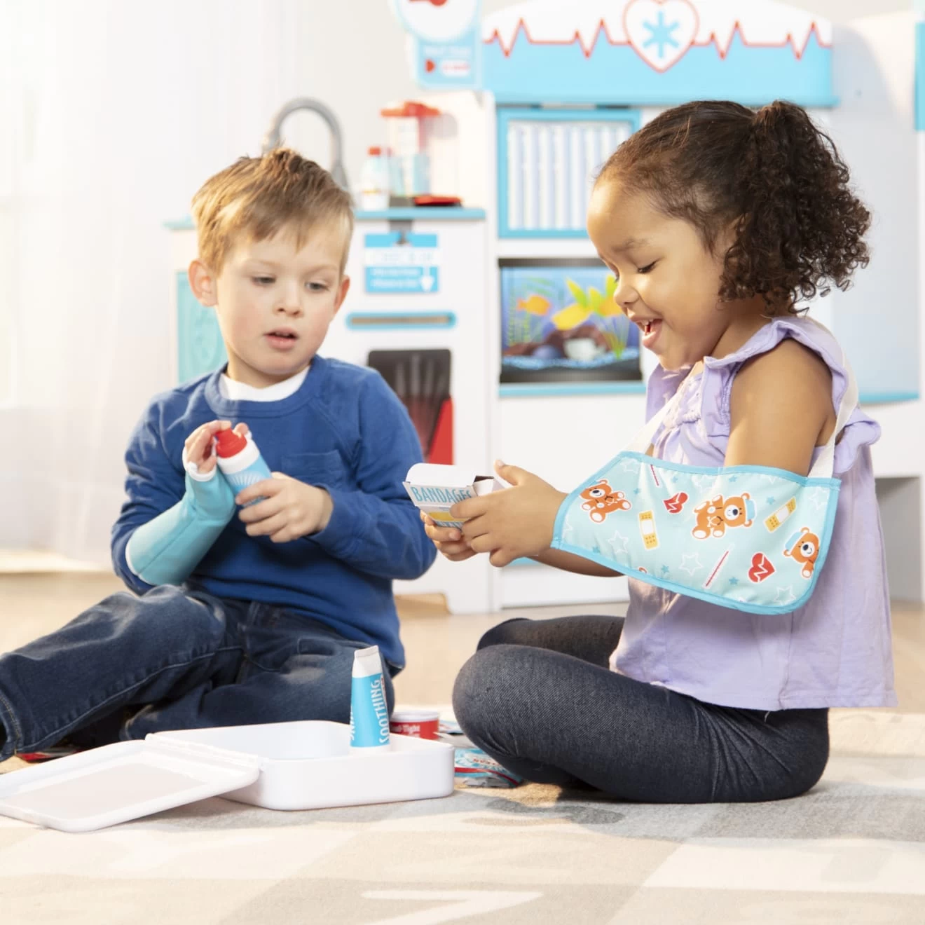 Melissa & Doug Get Well First Aid Kit Play Set - Image 7