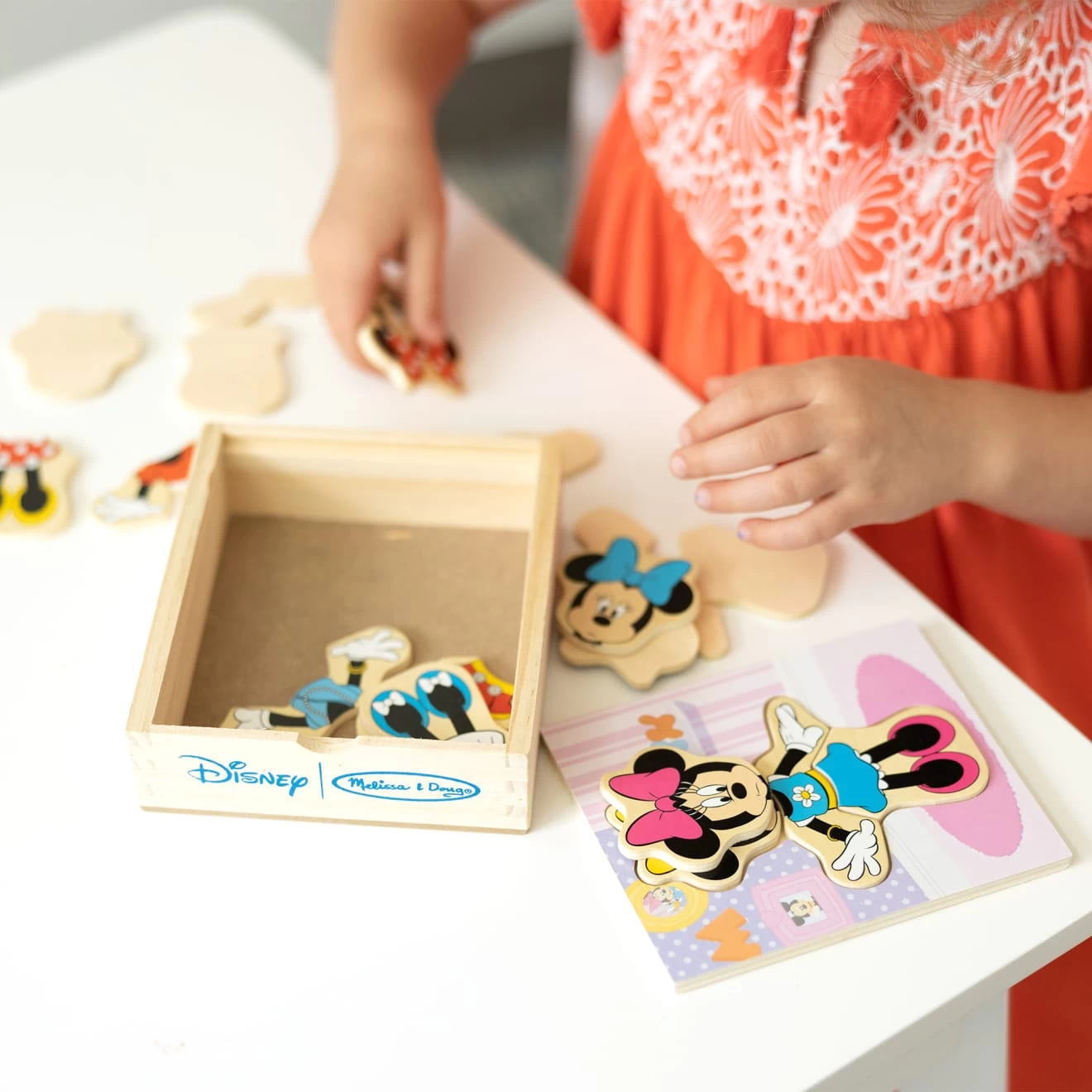 Melissa & Doug Disney Minnie Wooden Mix & Match Dress-Up - Image 5