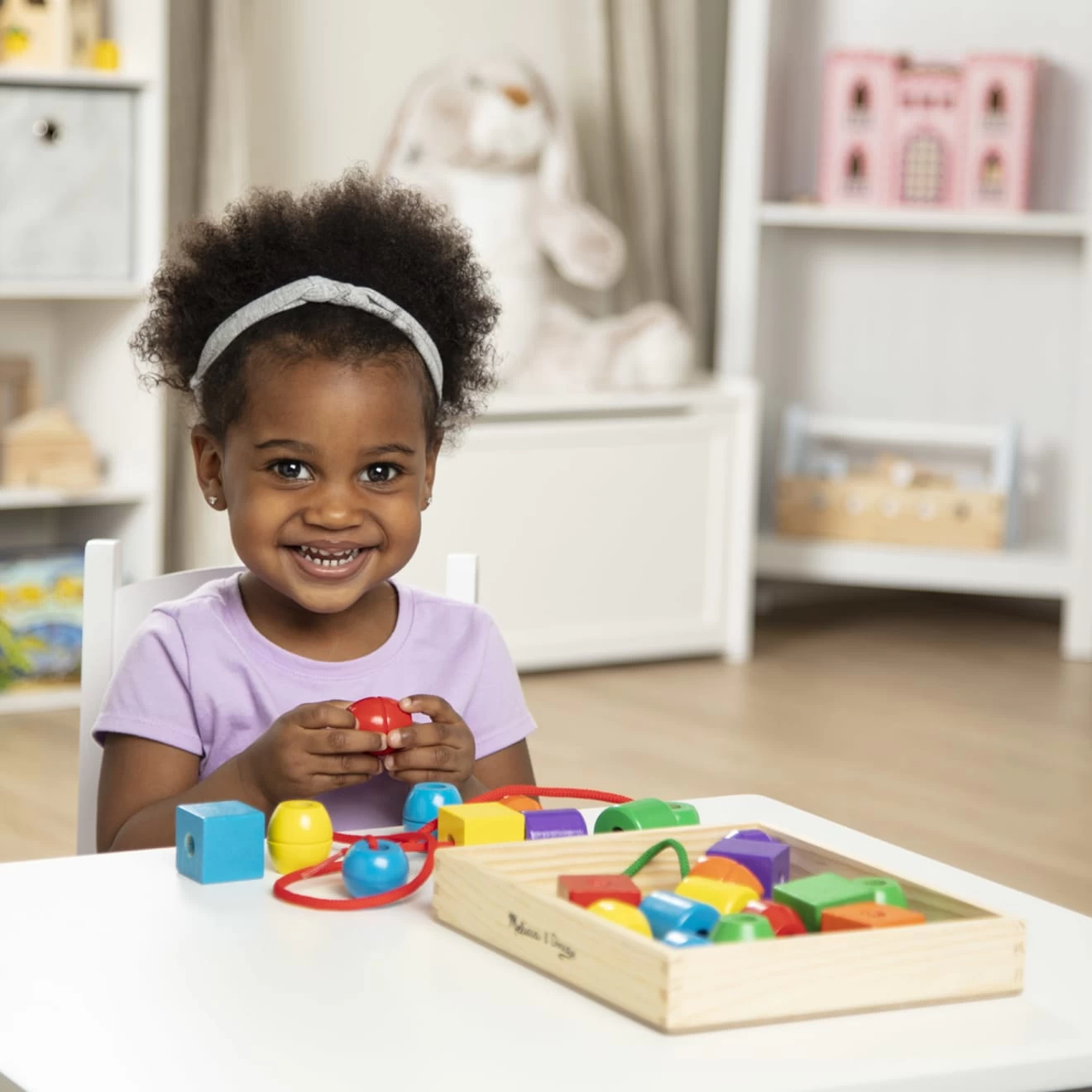 Melissa & Doug Primary Lacing Beads - Image 7