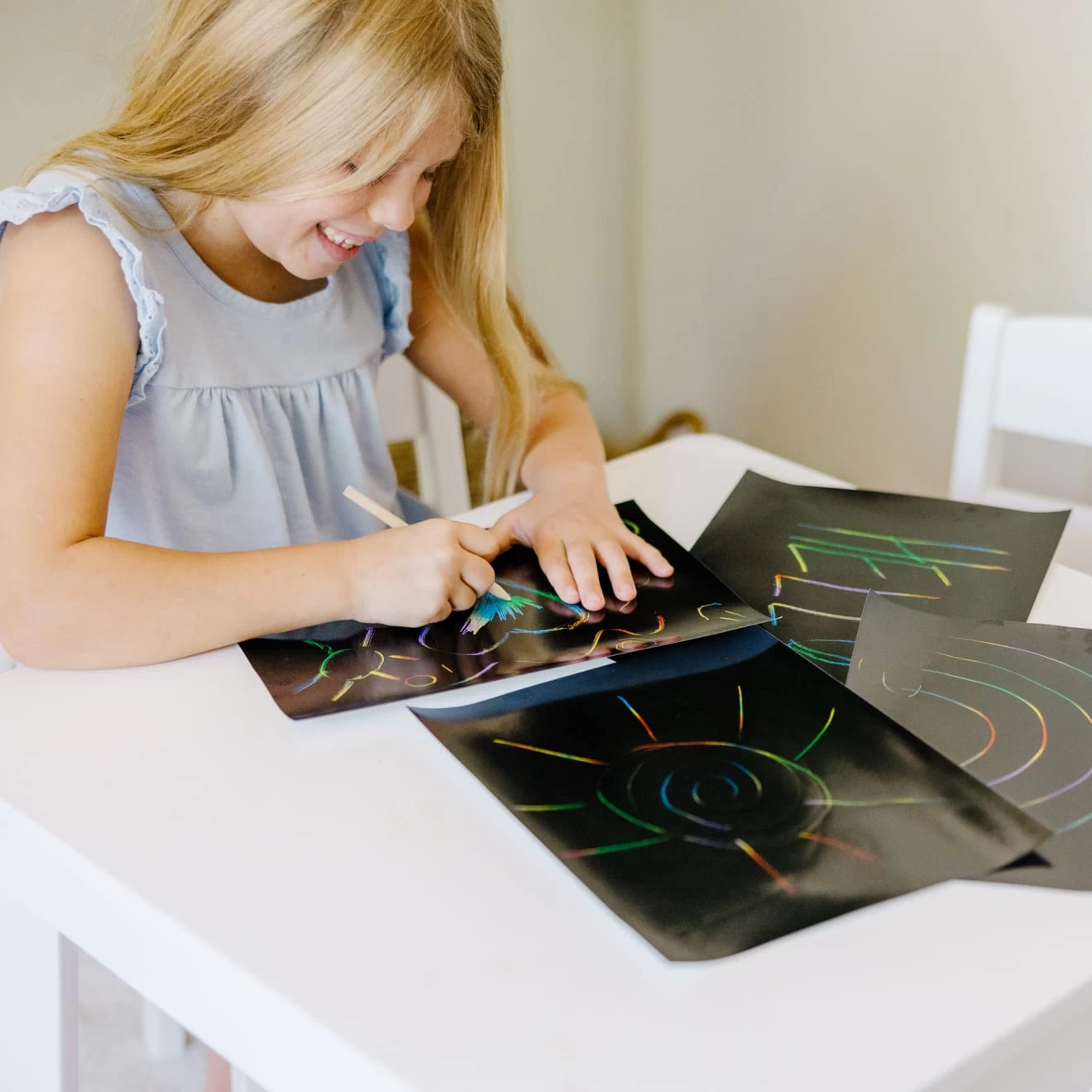 Melissa & Doug Scratch Art Paper Multicolor (50 Sheets) - Image 7