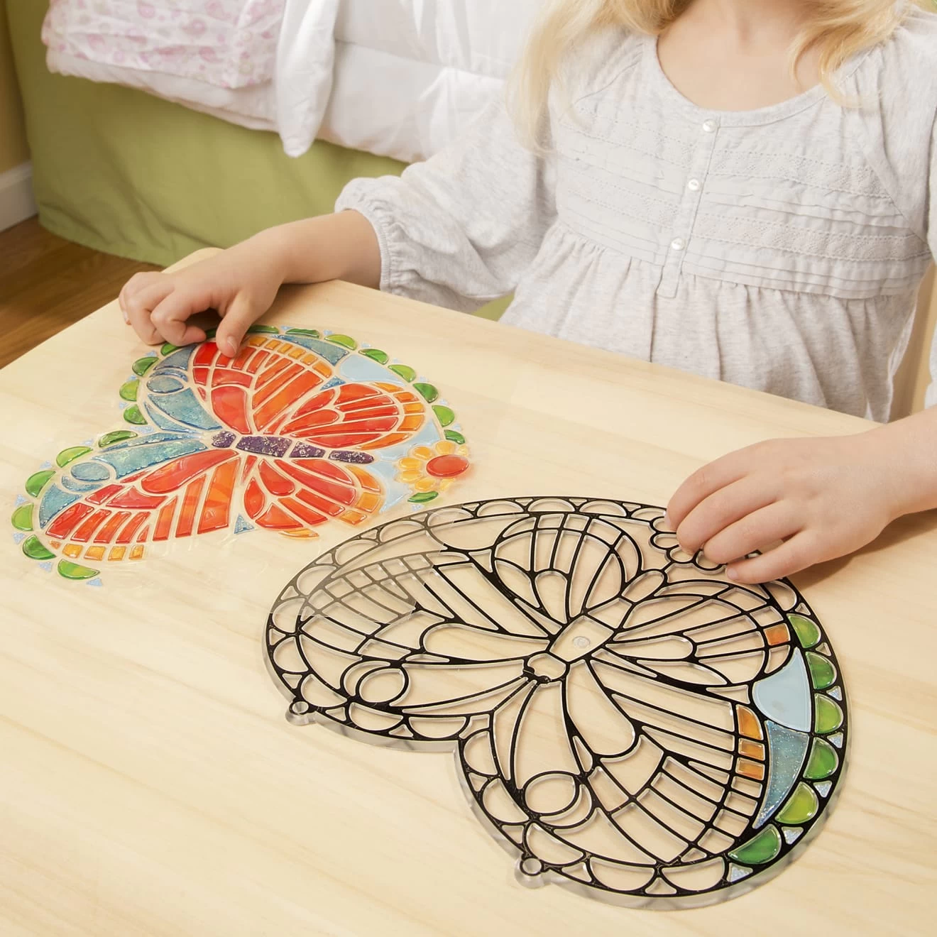Melissa & Doug Stained Glass Made Easy - Butterfly - Image 5