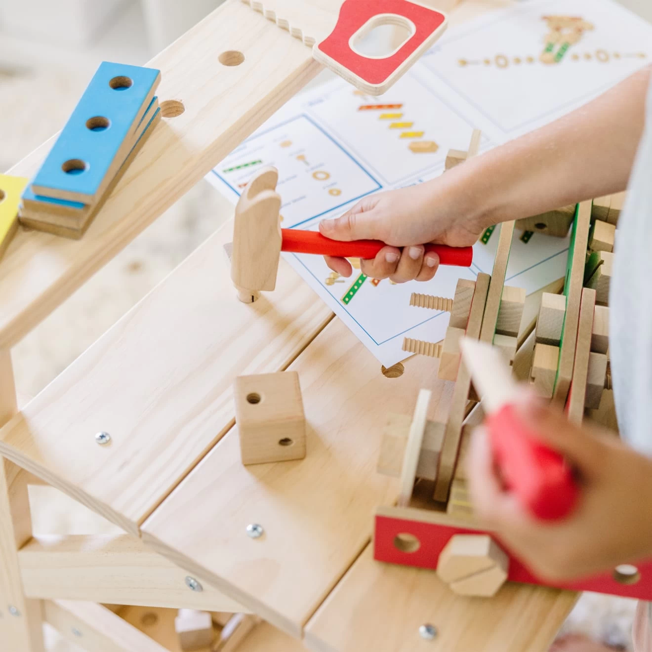 Melissa & Doug Wooden Project Solid Wood Workbench - Image 7